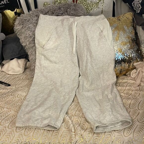 Vs victorias secret lt grey sweatpants capri mesh sz medium - Picture 2 of 7